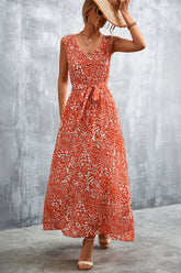 Robe longue imprimée à col en V et ceinture nouée